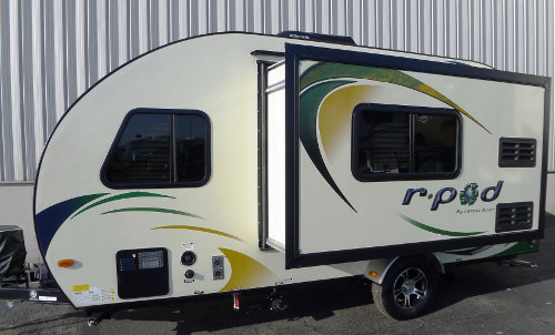 RV Rental Denver Travel Trailer Rpod 179 Exterior slide